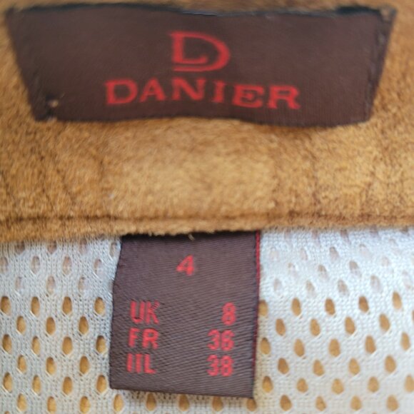 Vintage Danier Tan Suede Cargo Skirt Size 4 - Picture 5 of 7